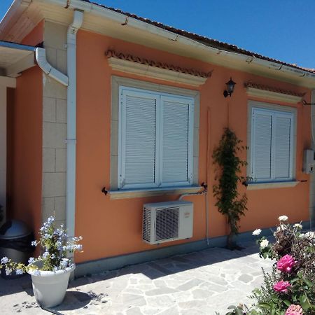 Monte Caputo Holiday House 阿里克斯 外观 照片