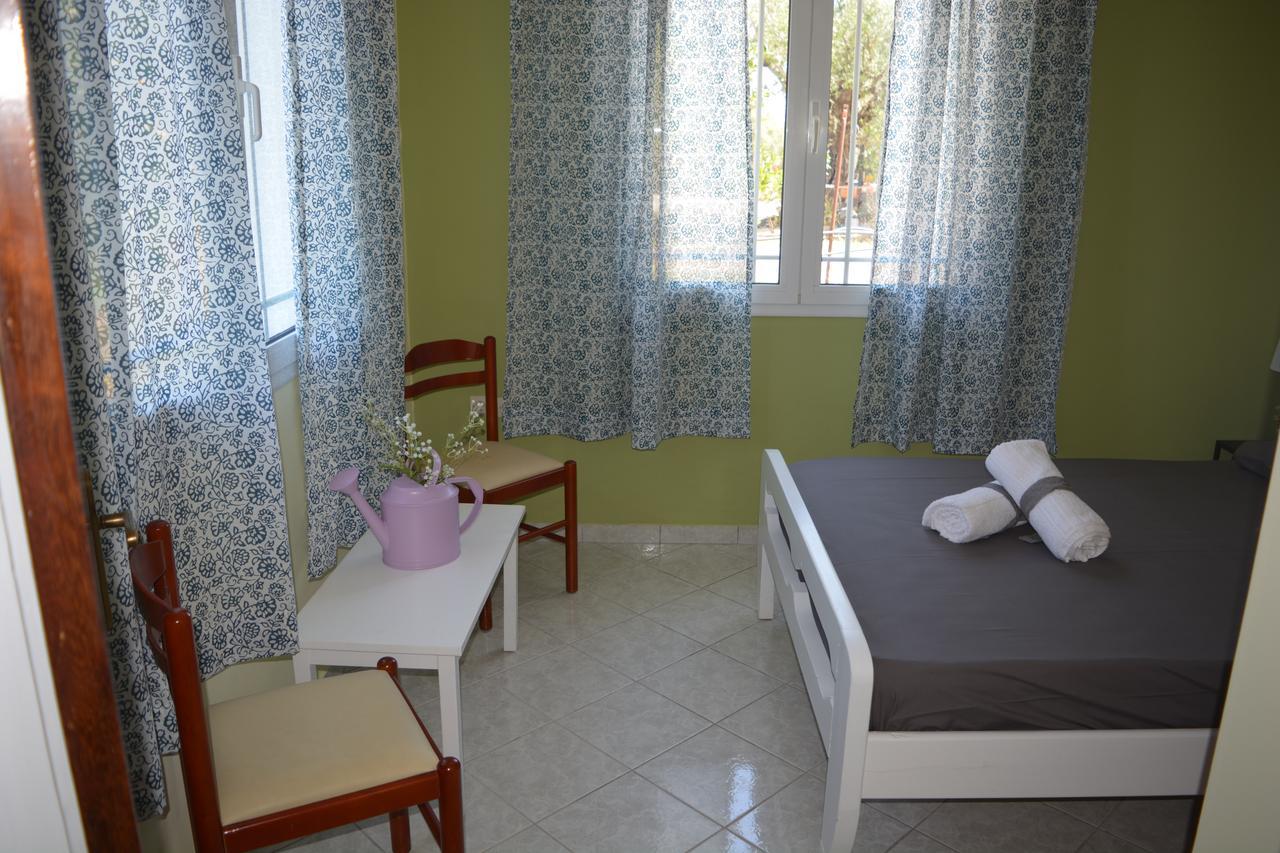Monte Caputo Holiday House 阿里克斯 外观 照片